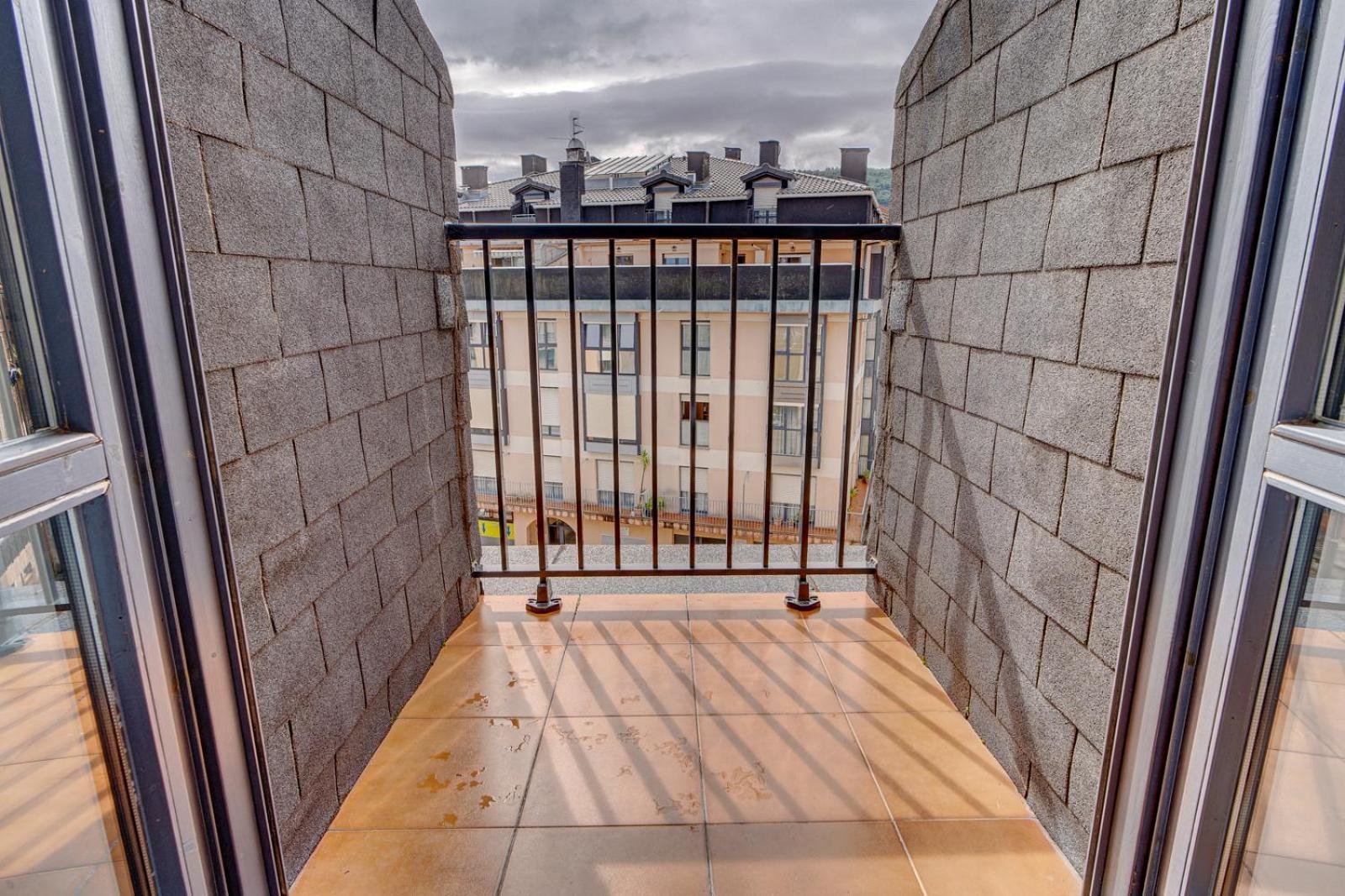 Апартаменты Luminoso Atico Con Terraza, Irun, Parking, 4Pax Экстерьер фото